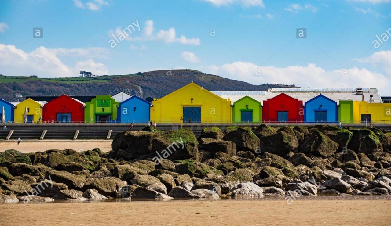 Cj & Daisies Holiday Home Prestatyn Esterno foto