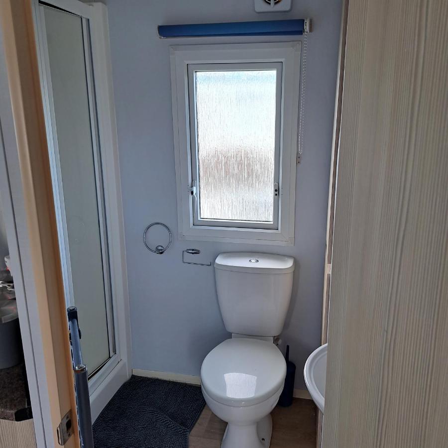 Cj & Daisies Holiday Home Prestatyn Esterno foto